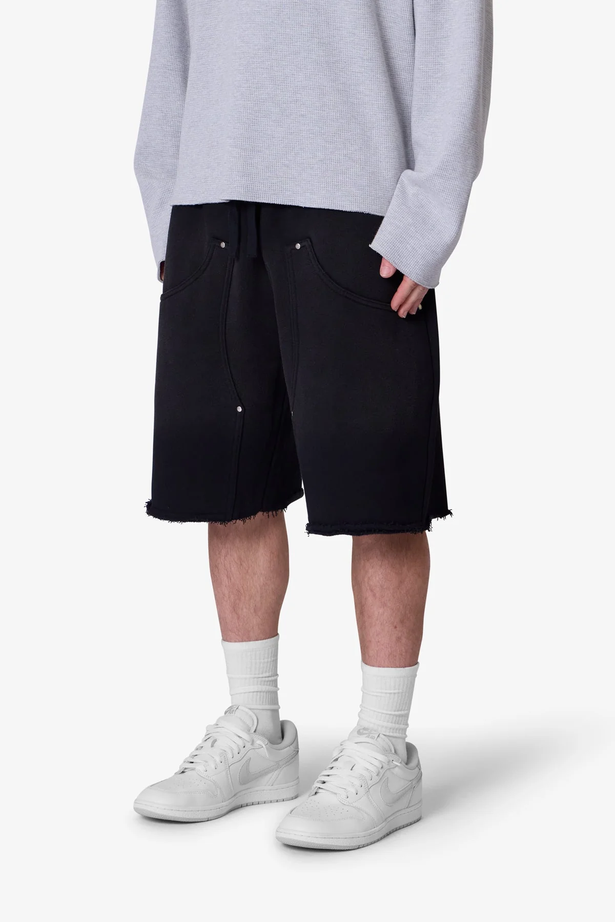 West Double Knee Sweatshorts - Washed Black