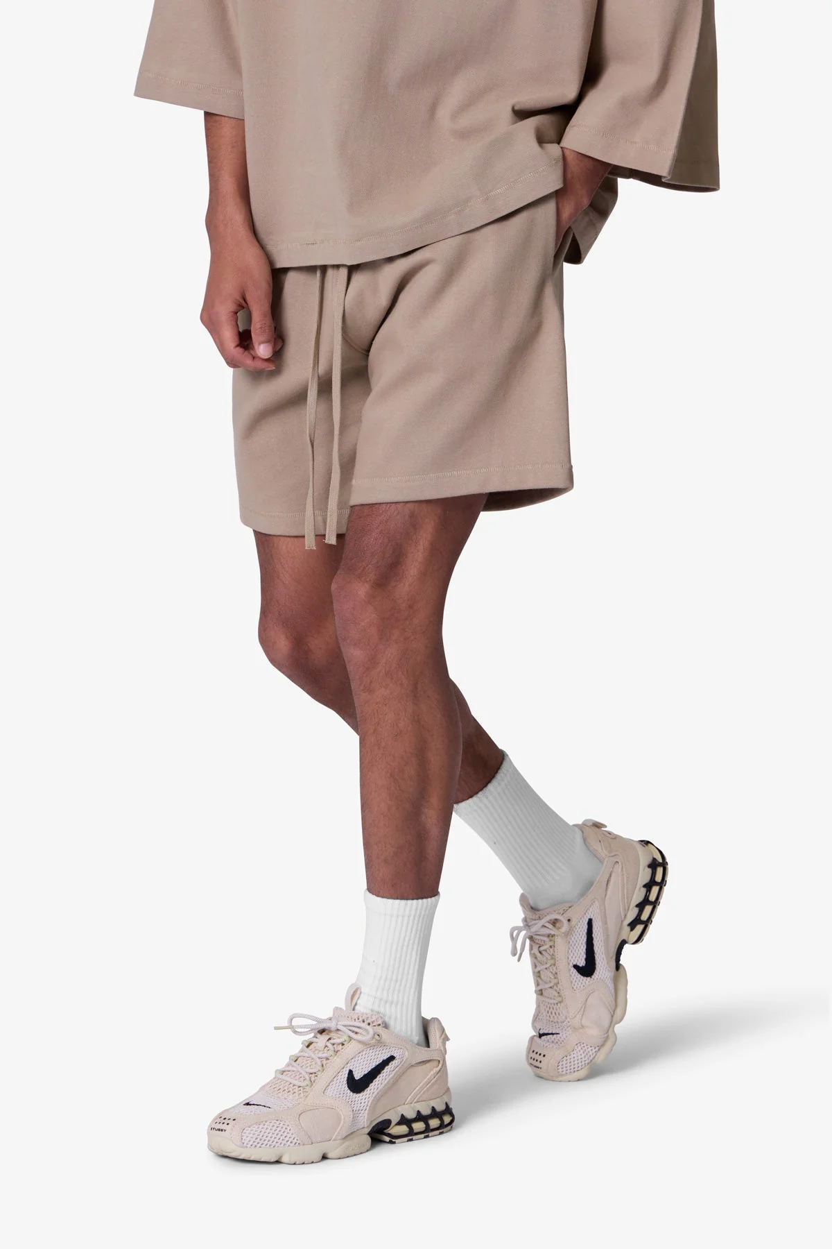 Heavy Every Day III Sweatshorts - Earth