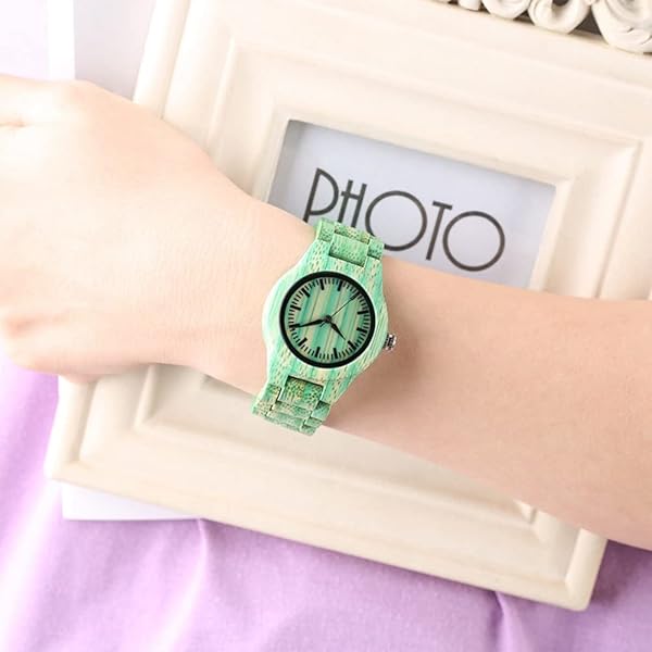 Womens Wooden Watch with All Wood Strap Analog Classic Design Colorful Bamboo Ladies Watches for Women, Couples Q1059-green
