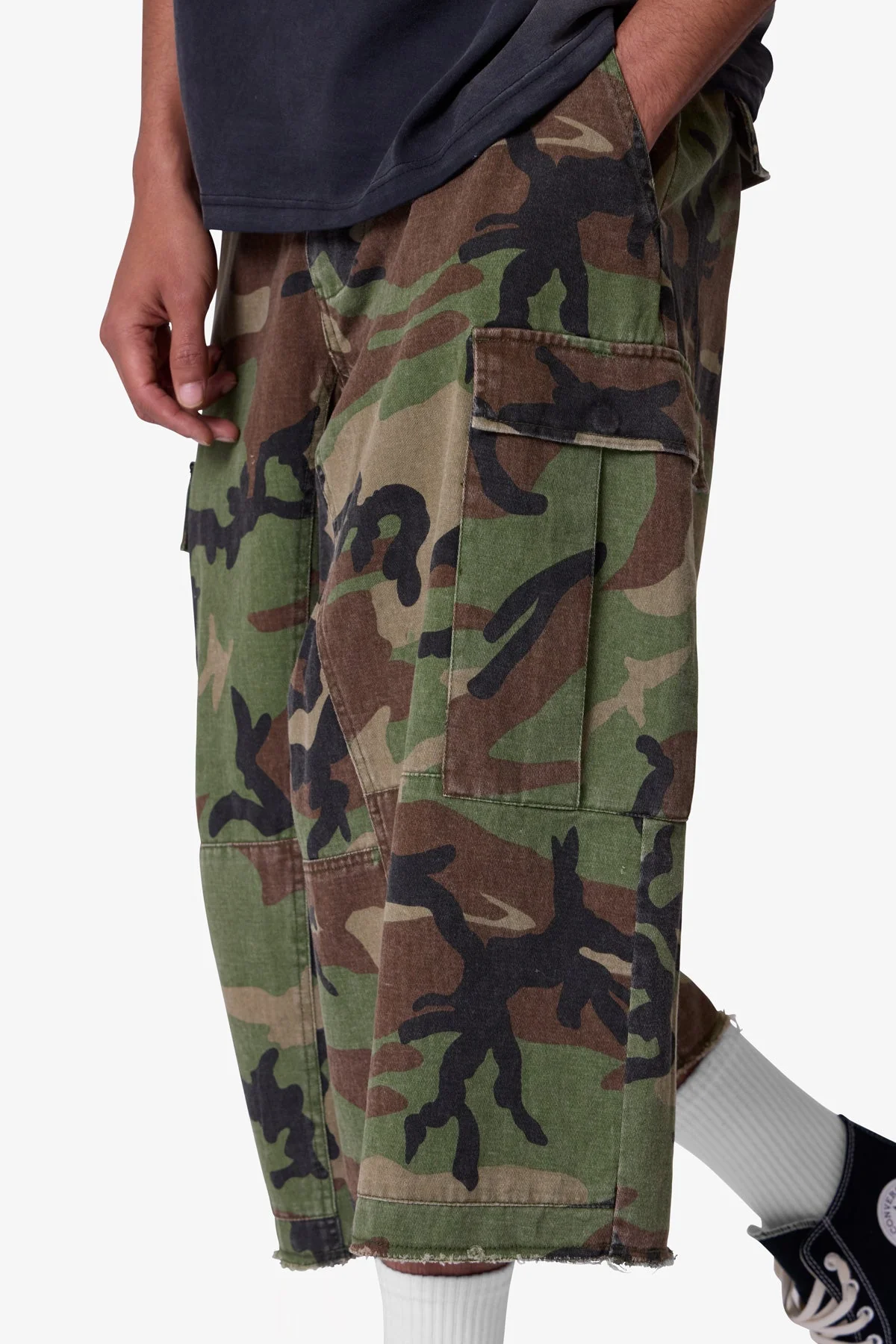Extra Long Cargo Shorts - Camo