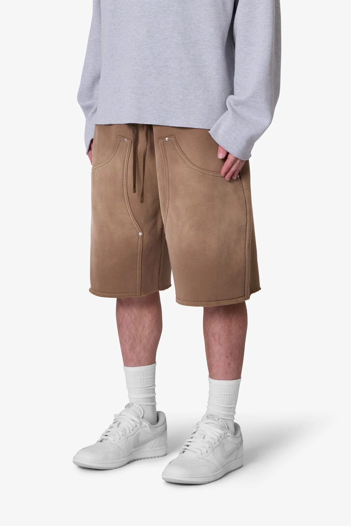 West Double Knee Sweatshorts - Tan