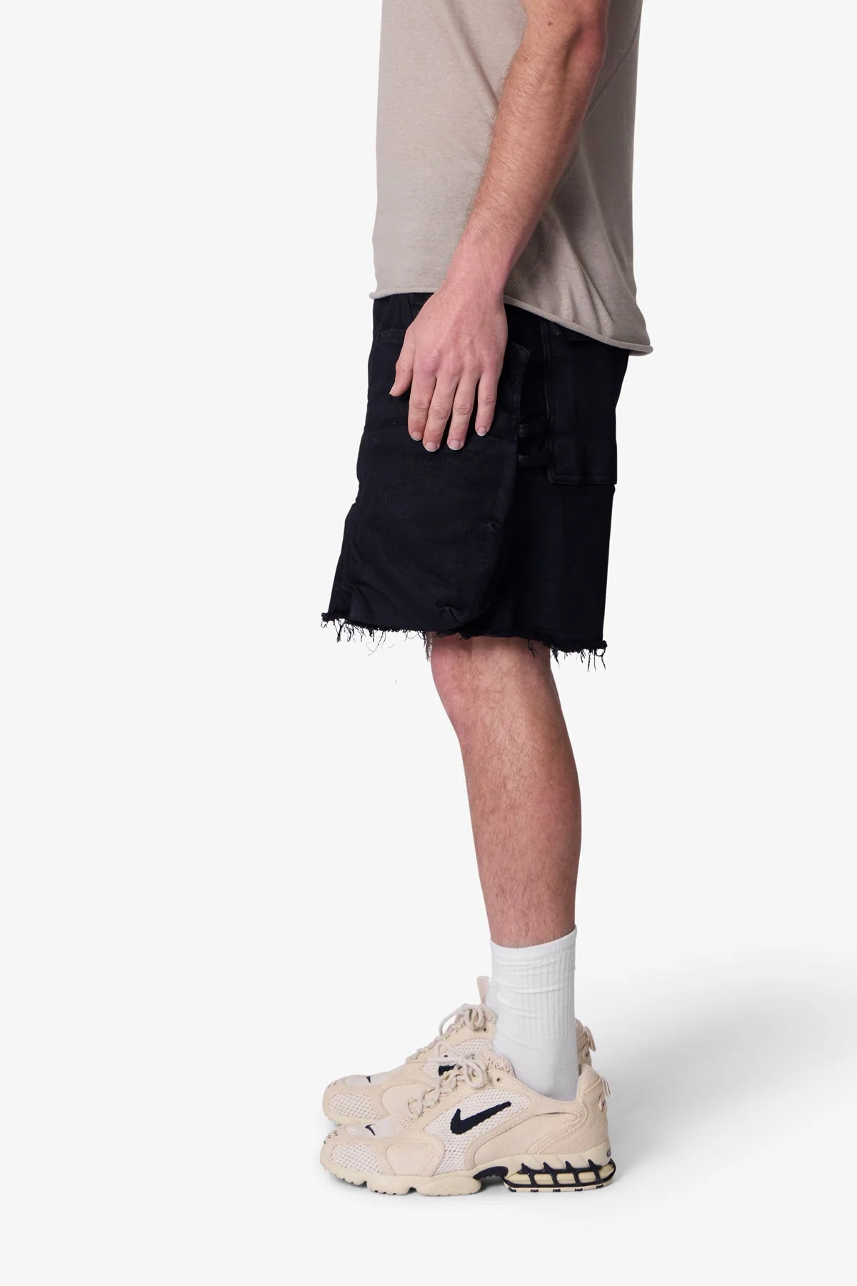 Roughed Pocket Cargo Shorts - Black